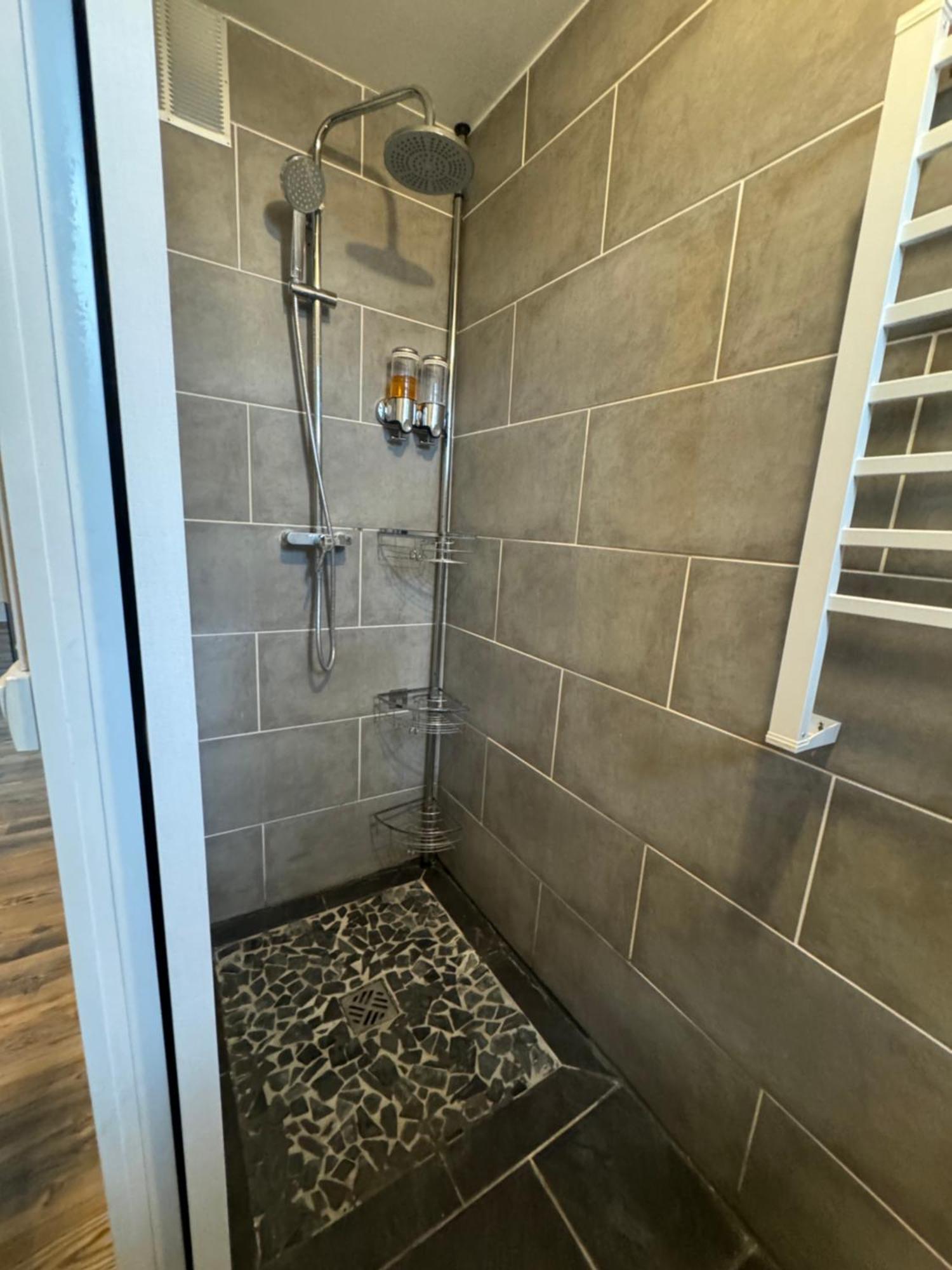 Appartement Cosy Roussillon  Екстер'єр фото